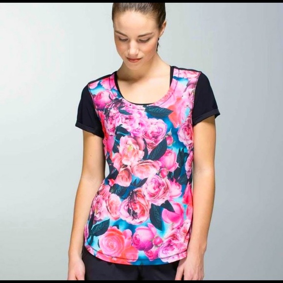 BNWOT Lululemon Secret Garden Top - Picture 1 of 5
